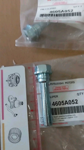 Bolt Baut Pen Caliper Pin Caliper Kaliper Cakram Mitsubishi Triton Pajero Sport 4605A052