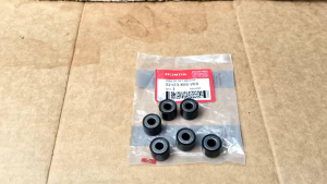 Flyball Set Pcx160 Adv160 Click160 .. Honda Roller Weight Set 6pcs - 15/19grams for Scooters Motorcycle ( KOJ - K0J ).