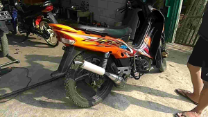 Knalpot BM Power FIZR & Yamaha F1ZR: Suara Garing untuk Harian & Road Race