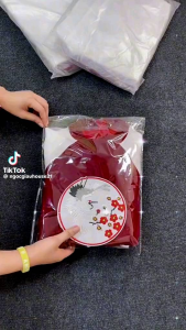 Sét áo đính phụ kiện tua mix chân váy siêu xinh chất áo Nhung chân váy Cotton lạnh có lót - Có 1 màu đỏ - mẫu HOT cực xinh quý phái