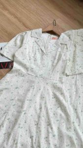 Đầm sơ mi công sở form dài cổ vest vải 2 lớp thêu hoa nhũ thiết kế sang trọng thanh lịch ZOMI Z047