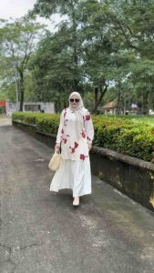 HOT BLOUSE🔥BLOUSE MUSLIMAH CORAK BUNGA/BLOUSE STYLE KOREAN/BLOUSE MUSLIMAH PRINTED/BLOUSE LABUH BERCORAK FREE SIZE-PLUS SIZE