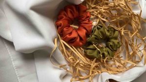 100pcs Scrunchie bahan satin Ikat rambut murah Ikat rambut Scrunchie