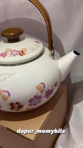 Teko Enamel Motif Bunga: Pilihan Terbaik untuk Kopi Anda