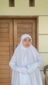 Bergo Umroh Haji Jumbo Berlengan Dan Bersaku Depan Bahan Katun Premium Renda Mewah