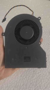 Quạt tản nhiệt ly tâm 12V siêu mạnh