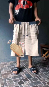 Celana Pendek Chinos Pria: Desain Stylish & Berkualitas Tinggi