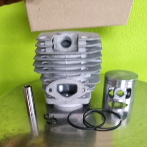 ลูกสูบแหวนเสื้อสูบเลื่อยยนต์กระทิงด รุ่น5200 แท้ สำหรับเลื่อยยนต์กระทิงดำรุ่น 5200 รหัส B-CS152