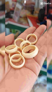 Nhẩn nhựa giả Ngà nhiều size dành cho Nam Nữ