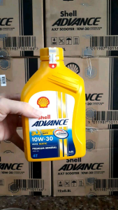 Paket Oli Matic Shell AX5 10W-30 800ml dan Oli Gardan 1Set Sepasang