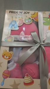 PUREEN PRIDE N JOY BABYWEAR GIFT SET PINK VGFP 0007