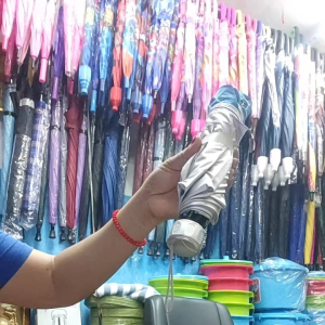 3Fold UV Umbrella - Your Ultimate Companion for Sunny and Rainy Days"
