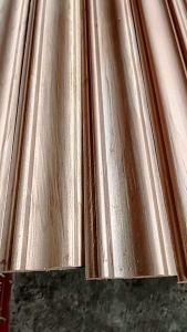 Wallmoulding  profil kayu lebar 7cm panjang 100cm