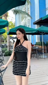 G. มินิเดรสดีเทลตะโกน✨ ใช้วิธีการระบายม้วนริมตัดสีชุด ทำให้ชุดดูมีลูกเล่นดูมีกิมมิคเพิ่มขึ้น ผ้ายืดตามตัว ทรงดูเฟียสๆเหมาะกับสาวแซ่บ😉