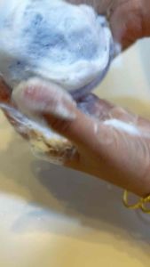 สบู่ทองคำ สบู่น้ำแร่ สบู่ส้มซี ไม่มีกล่อง ฝ้า กระ จุดด่างดำ(สุ่มสูตร)