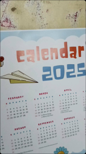 Cetak Kalender 2025 Custom Logo Gambar Desain Caturwulan