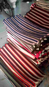 kesed lantai pelangi/kesed tenun anti licin bahan kaos finishing