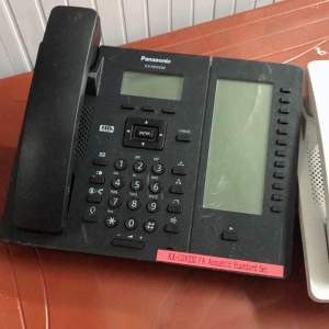 Điện thoại IP PANASONIC KX HDV230