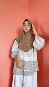 BERGO PET TEBAL ANTI TEMBEM BAHAN JERSEY HIJAB OLAHRAGA