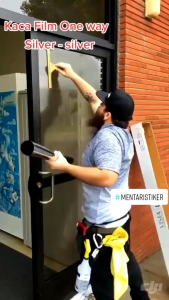 Stiker kaca film Sunblast Stiker kaca nendela rumah dan gedung Stiker buram