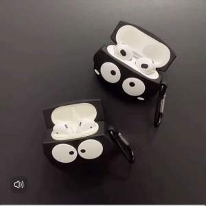 briquettes ส่วนบุคคลที่เรียบง่ายเหมาะสำหรับเคสป้องกัน Apple Android i12 AirPods1 ชุดหูฟังบลูทูธชุดนิ่มสร้างสรรค์แบรนด์อินเทรนด์ญี่ปุ่นและเกาหลีคู่ชายและหญิงในยุโรปและอเมริกาอะนิเมะระดับไฮเอนด์และน่ารัก