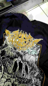 Kaos Metal Tahlian: Fashion Musik Rock & Desain