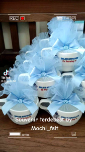 Paket 16pcs Souvenir cangkir plastik HOYA dengan kemasan tile pita