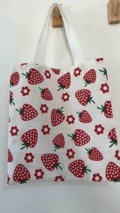 กระเป๋าผ้าฝ้าย ถุงผ้าลดโลกร้อน ของฝาก ของชำร่วย งานทำมือ ขนาด23x24cm