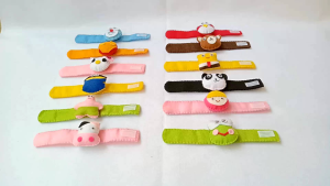 Model Gelang Amplop Angpao: Desain Unik & Kualitas Tinggi