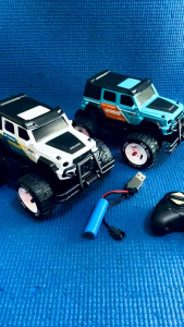 Mainan Mobil Remot RC Jeep Defender Extreme Scale 1:20 Batre Cash Cocok Buat Set Kado Mainan Anak Keluarga