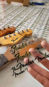 Logo fenfer decal cao cấp dán cần đàn