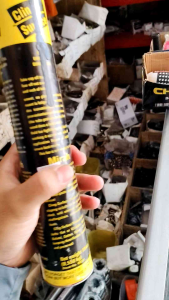 Semir ban aspal mirah aspal pelumas penggilingan padi