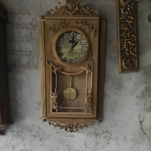 Jam Dinding Kayu Jati Ukiran Jepara 35 X 70 X 6 Cm