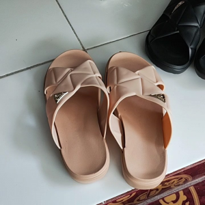Sandal Wanita Terbaru/Sendal Wedges Karet Jelly Gosome /Sendal Korea Import