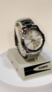 CASIO MENS SILVER MTP VD01D 7C
