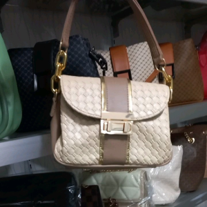 Tas Weebee Botega: Tas Wanita 3 Ruang Terbaru & Tas Paketan 3in1