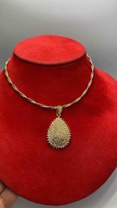 สร้อยคอช็อคเกอร์ 2 กษัตริย์ พร้อมจี้เพชรสวิส ช่วยเสริมราศี สวยหรูดูแพง สร้อยคอมีน้ำหนัก 1 บาทความยาว 18 นิ้ว