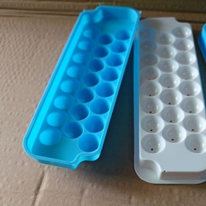 Cetakan Puding Es Batu Bulat Plastik Agar Jelly Jeli Pudding Coklat Bentuk Bola Ice