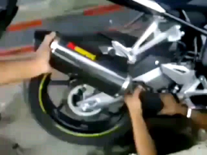 knalpot Racing Akrapovic for ninja cbr vixion byson r15 xabre gsx sonic