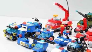 Mô hình Đồ chơi Lego 6 in 1 lắp ghép xe cảnh sát cứu hỏa xe tăng máy bay cứu thương quân đội Police lắp ráp xếp hình