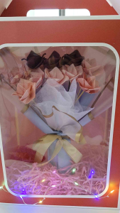 Gift Box Of Large Origami Roses Bouquet PM to Customize Colour of Roses