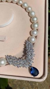 คอมูกเกรดขายสินค้าที่น่าสนใจ ให้ลดราคาได้ 50% จากหน้า กับสีขาว 92.5 เพชรcz ขนาด 13-14 มิล ลาย 1 ปี