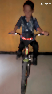 Lampu Strobo Mata Sepeda Viral