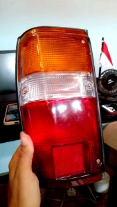 Stoplamp belakang Kijang super 1.5L/1.8L 81-97 / Lampu Stop Stoplamp Belakang kijang super 1981 - 1997