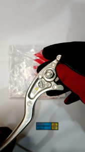 Suzuki Genuine Parts 57300-41HB0-000 Lever Front Brake Set Lever Handel Rem Depan Set Suzuki Nex 2 Original