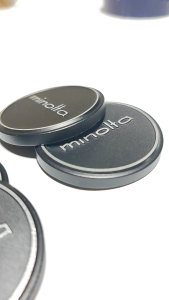 ฝาครอบเลนส์ Minolta Metal 54mm 57mm Push-On Front Lens Cap for 52mm 55mm Lens Front.