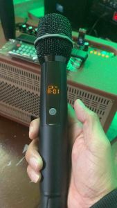 Loa karaoke xách tay chính hãng Bestsound M8Pro (Loa 3 đường tiếng công suất mạnh mẻ 2 Micro kim loại UHF karaoke chuyên nghiệp thùng gỗ bọc da cao câp)