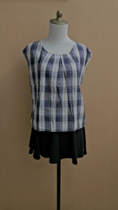 atasan wanita putih motif kotak biru AnySIS cewek L blouse lengan pendek santai