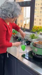 Dụng cụ gắp nóng Bộ dụng cụ gắp bát đĩa chống nóng - găng tay bắc nồi - miếng rửa chén bát silicon - 6 chi tiết cực đa năng 📌THÔNG TIN CHI TIẾT: ➖Chất liệu: nhựa ABS + inox + silicone ➖Kích thước: Bộ dụng cụ gắp đồ nóng 6 chi tiết ➖2 Màu: + Xanh 4 món: