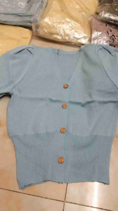 Áo Len Mongtoghi Ngắn Tay Hàng Nút Thời Trang Trẻ Trung Dưới 56kg Đi Chơi Đi Làm Top Habis